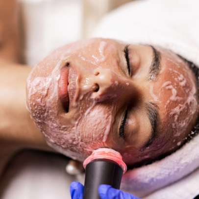Découvrez le facial OxyGeneo